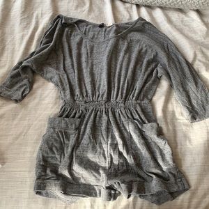 BDG gray romper size XS